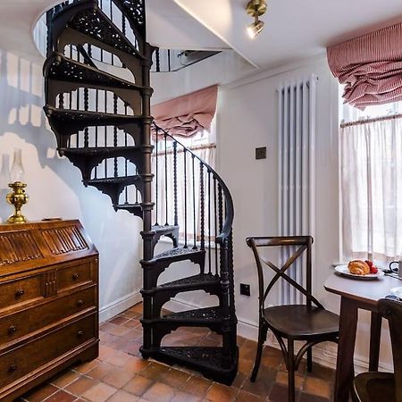 Rustic Chester Cottage Near Shops & Terrace Екстер'єр фото
